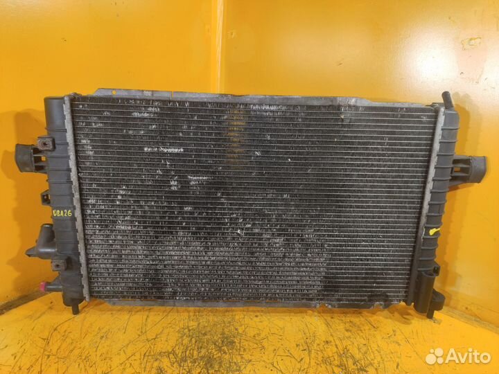 Радиатор основной для Opel Zafira B 2005-2012