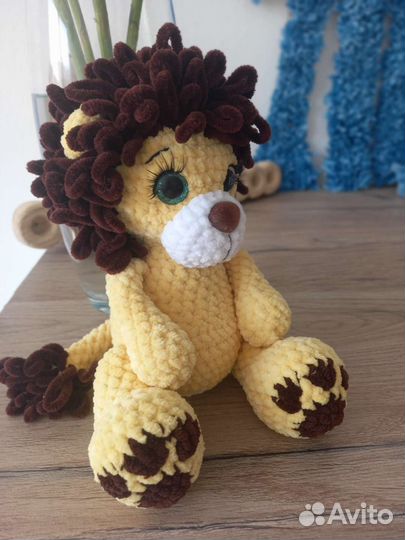 Мягкая игрушка львёнок