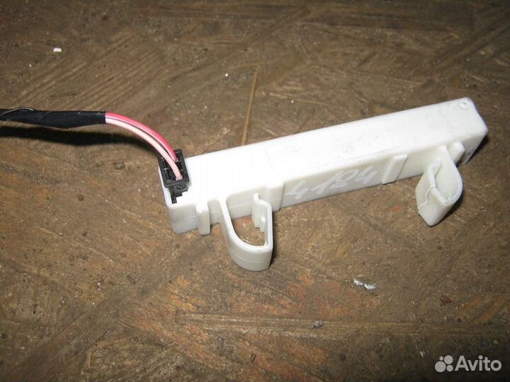 Антенна Renault Scenic 3