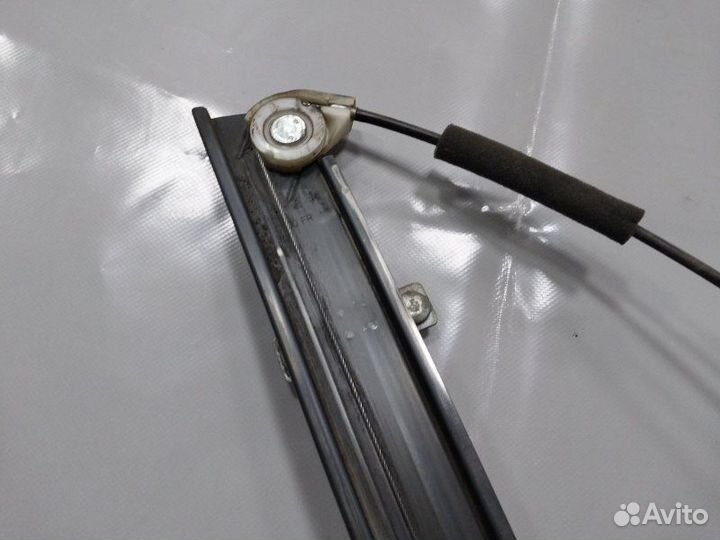 Электростеклоподъемник передний правый Заз Сенс