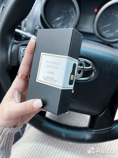 Парфюм Ajmal Amber Wood