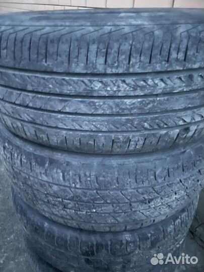 Kumho Crugen Premium KL33 235/55 R19