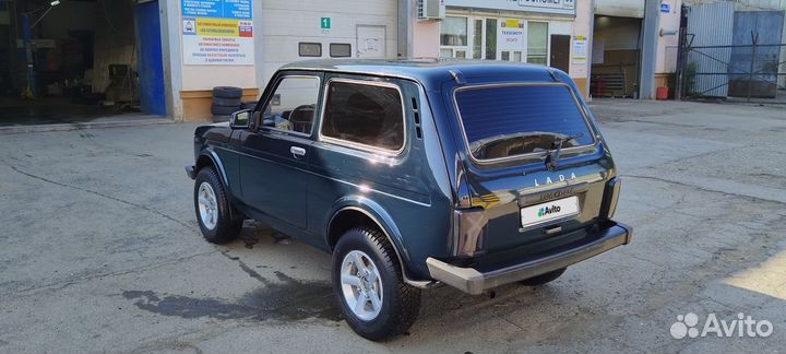 LADA 4x4 (Нива) 1.7 МТ, 2012, 195 000 км