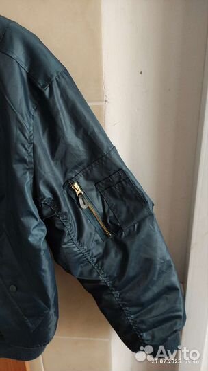 Куртка бомбер