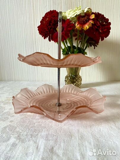 Антикварная ваза, матовое стекло