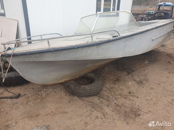 Продам катер Амур М