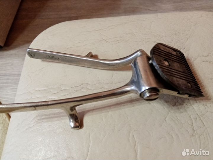 Механическая машинка для стрижки