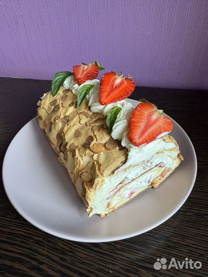 Меренговый рулет