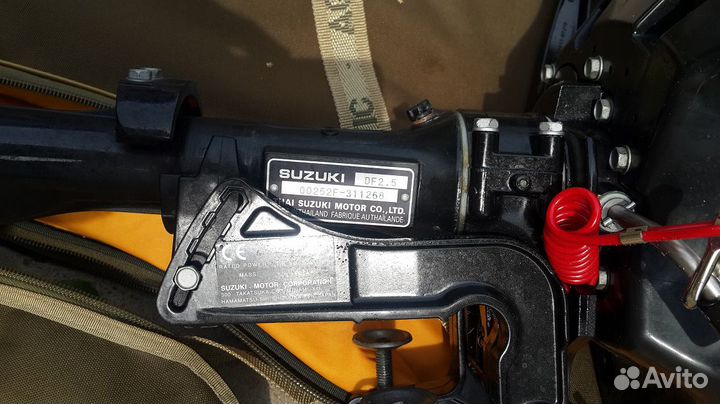 Лодочный мотор сузуки DF2.5