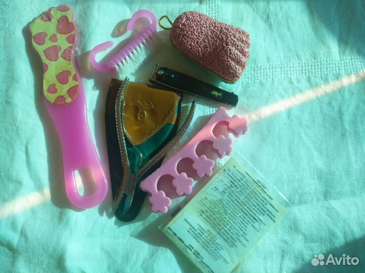 Пробники парфюмерии, лаки для ногтей, дамские шт