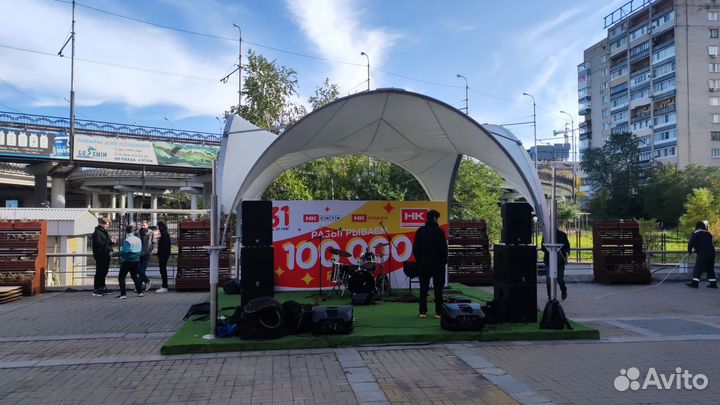 Сцена подиум