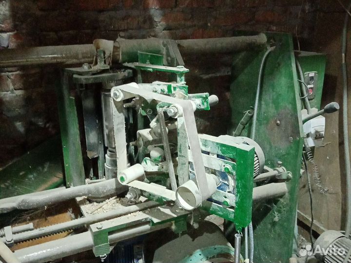Дерево обрабатывающий станок Фк-2