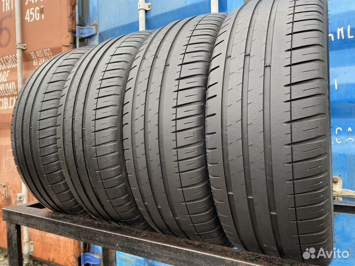 Michelin Pilot Sport 3 215/45 R18 95V