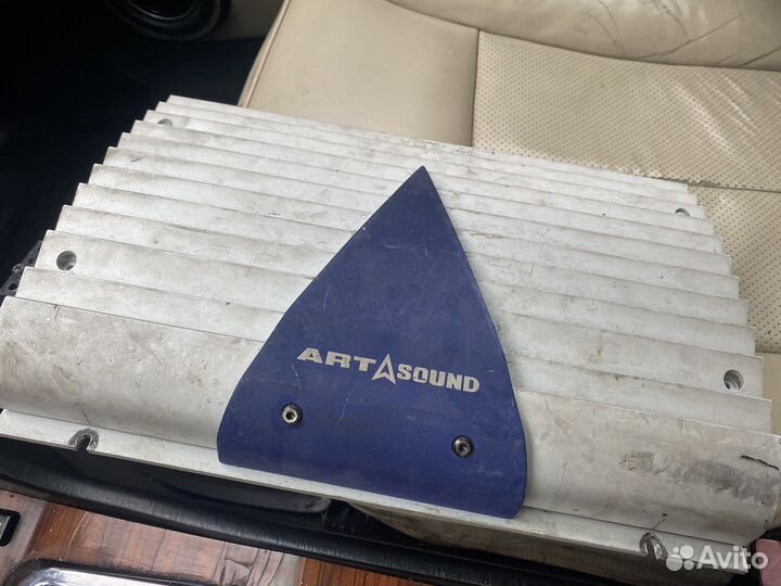 Автомобильный усилитель 4 канала