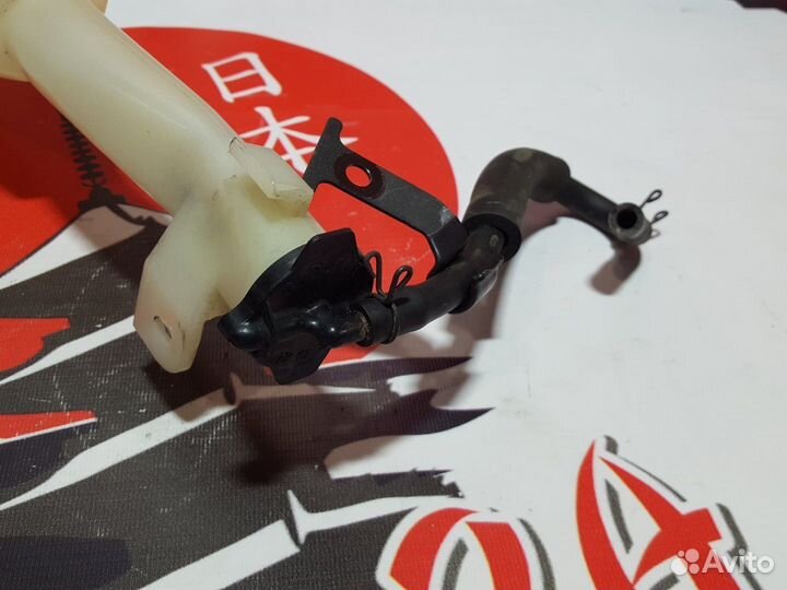 Бачок расширительный Toyota Hiace Regius RCH41W 3R