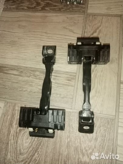 Ограничители двери VAG 5J0837249C (4 шт.)