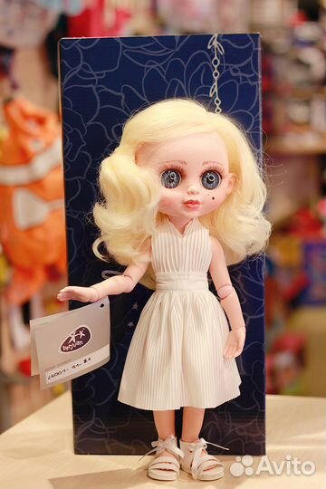 Кукла Berjuan the Biggers Монро