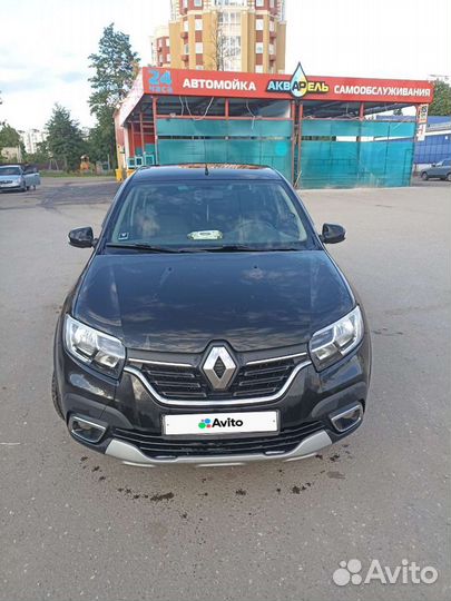 Renault Logan Stepway 1.6 МТ, 2019, битый, 200 000 км