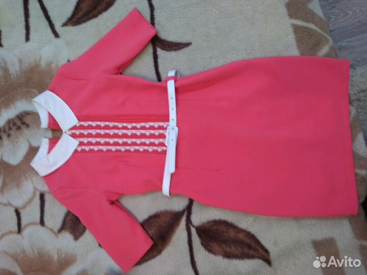 Платье женское