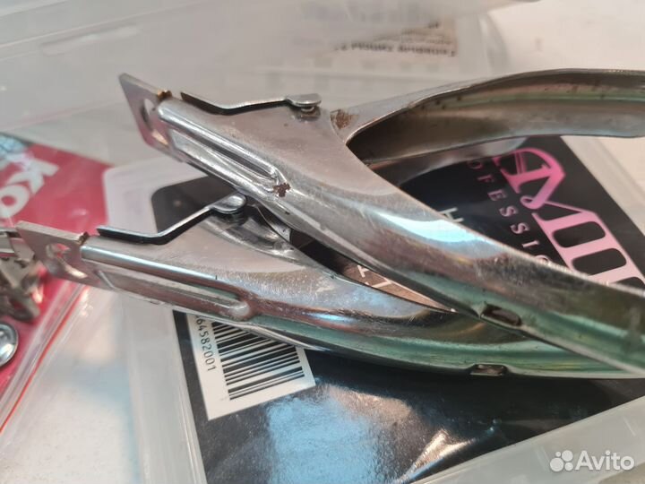 Типсы гелевые, подставка для типс, зажимы и т.д