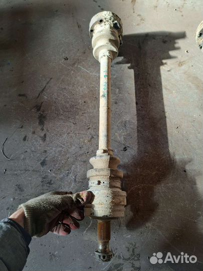 Привод задний Mercedes W140