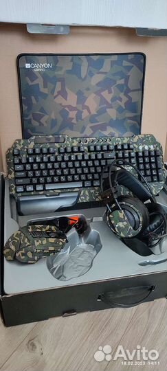 Мышь, клавиатура, наушники, коврик