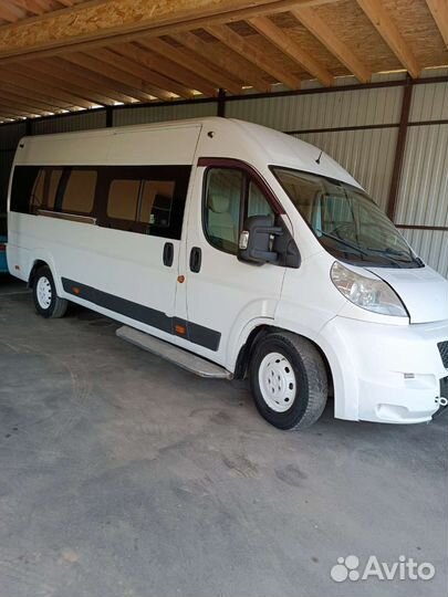 Peugeot Boxer микроавтобус, 2013
