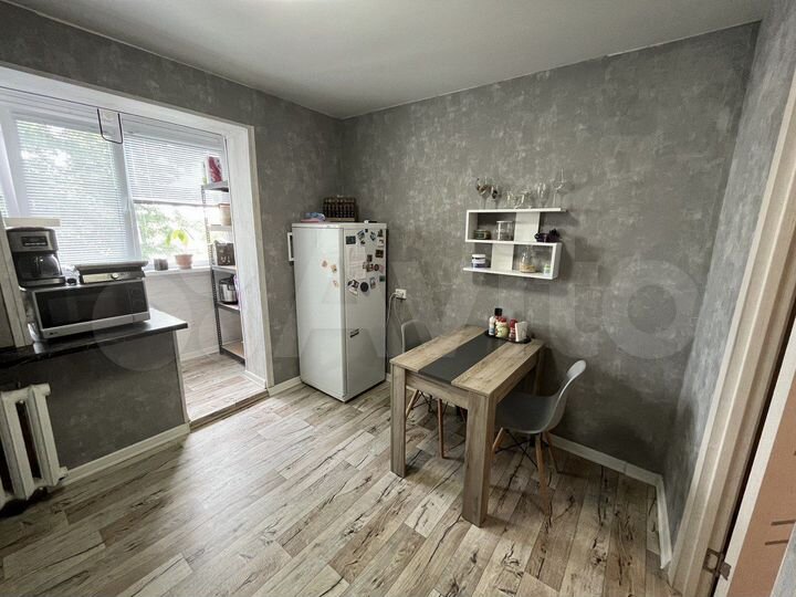 2-к. квартира, 60 м², 3/5 эт.