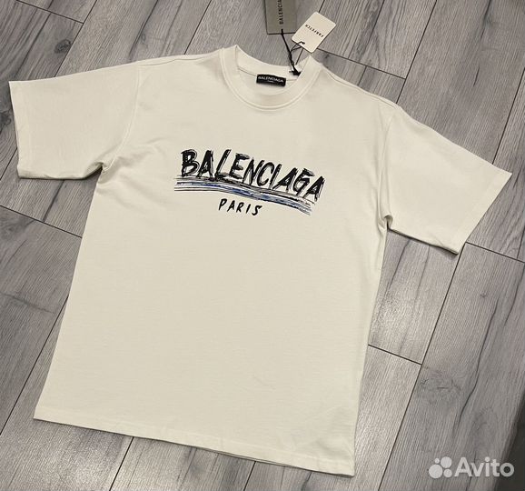 Футболка.B.a.l.e.n.c.i.a.g.a. (Новая