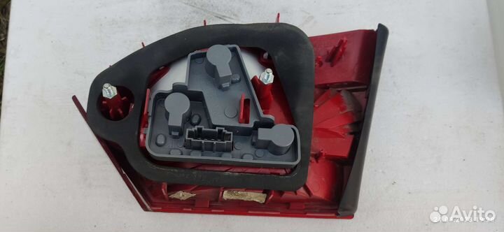 Комплект задних фонарей Jetta 6