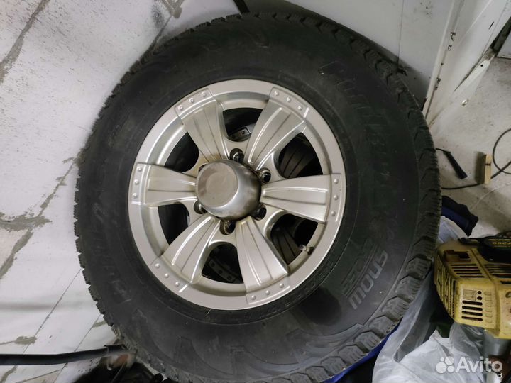 Диски литые с резиной 245/70/16