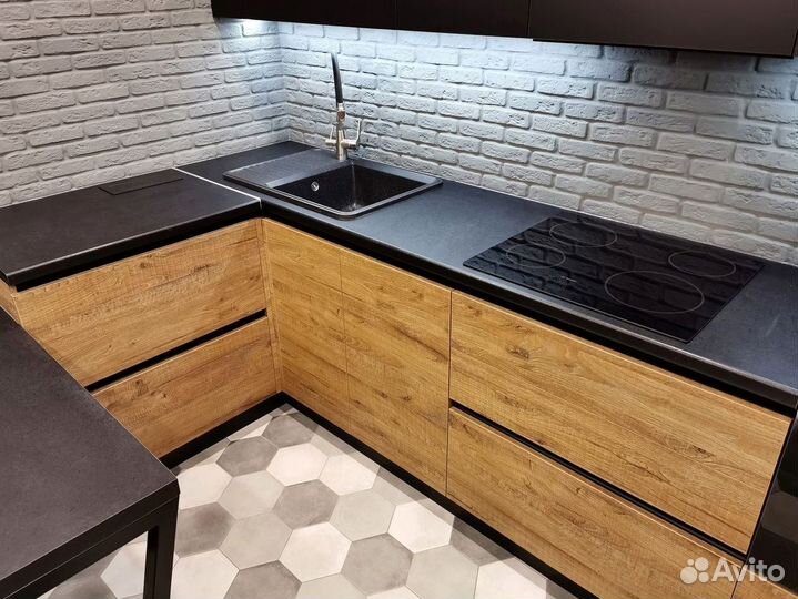 Кухни модерн от производителя.доставка