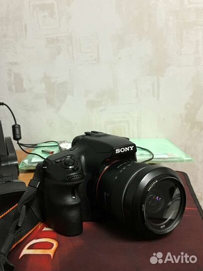 Зеркальный фотоаппарат Sony Alpha a65v