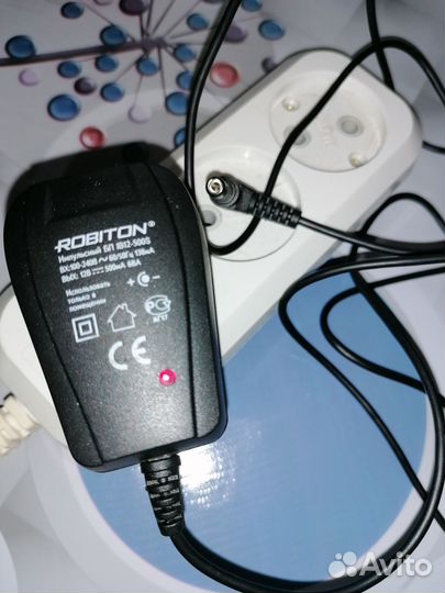 Блок питания robiton