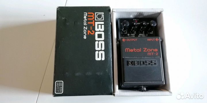 Гитарная педаль Boss Metal Zone MT-2