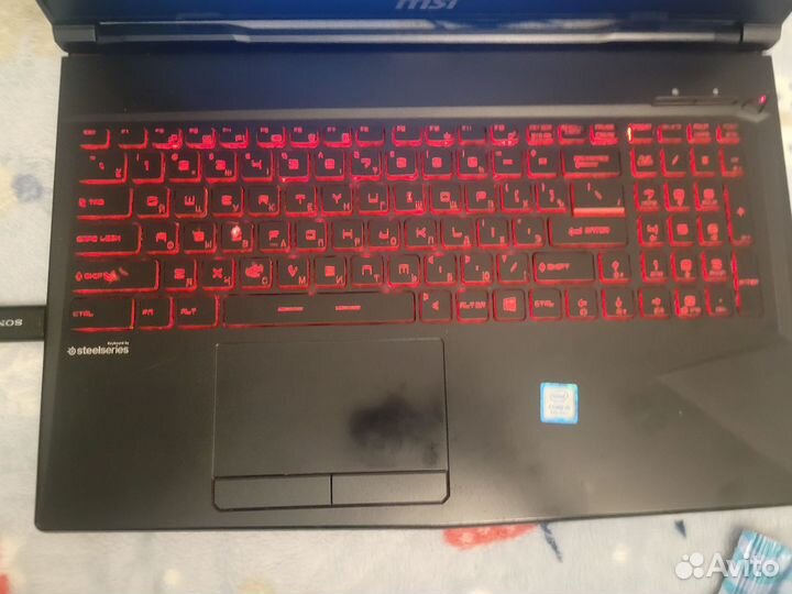 Ноутбук msi gl 63 8rd