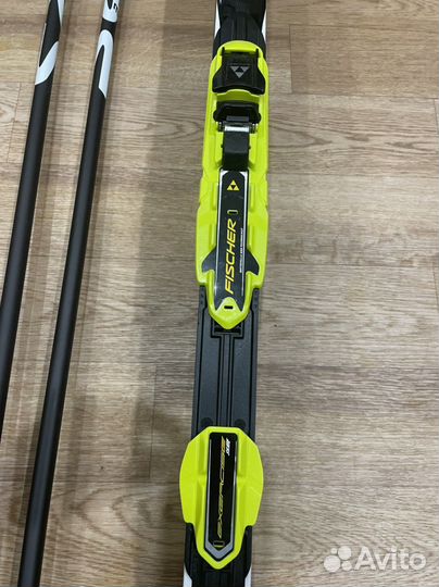 Лыжи беговые fisher с палками