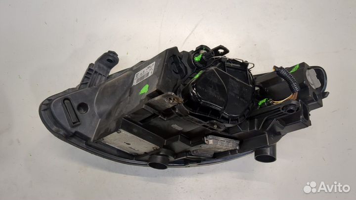 Фара (передняя) Seat Ibiza 4, 2011