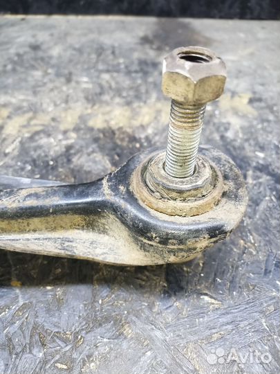 Рычаг задний mercedes Benz E 210