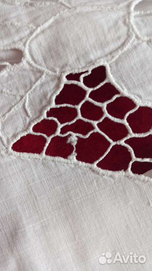 Наволочка с вышивкой ришелье