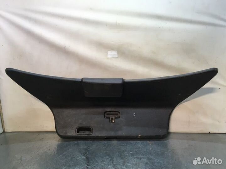 Обшивка багажника задняя Chery Bonus A13 SQR477F