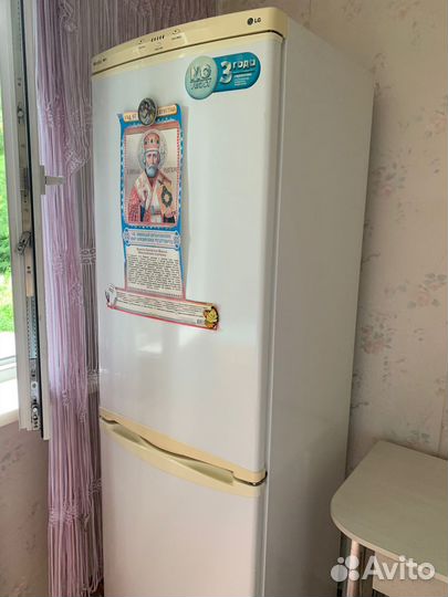 Холодильник бу