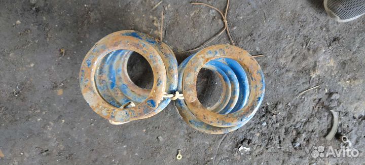 Пружины подвески задние Honda Stepwgn RF3