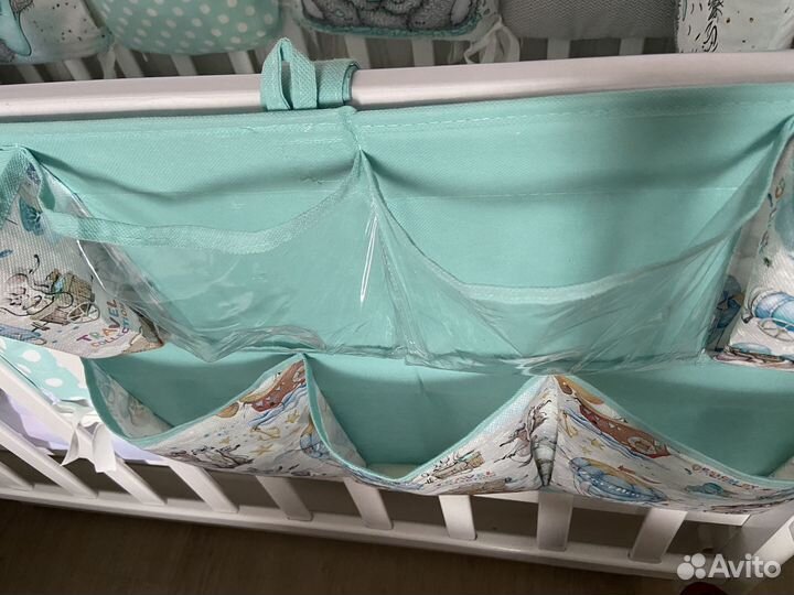 Кармашек на кроватку