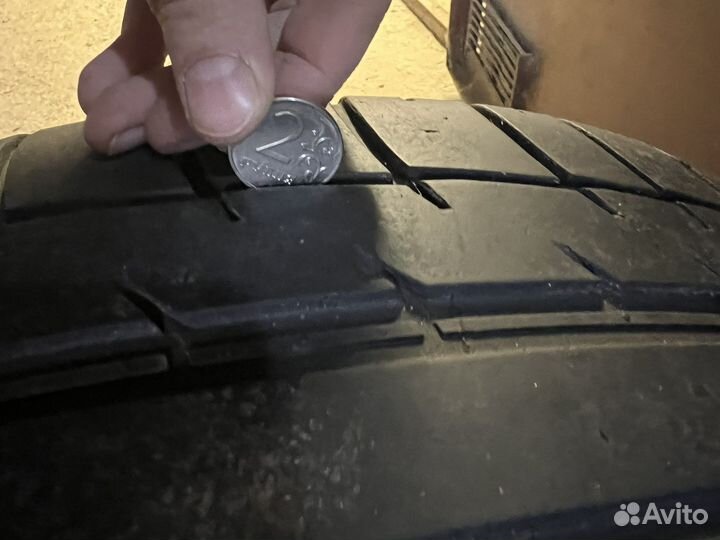 Triangle Sports TH201 245/35 R19