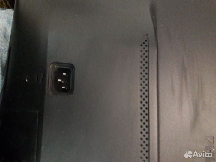 Монитор на запчасти