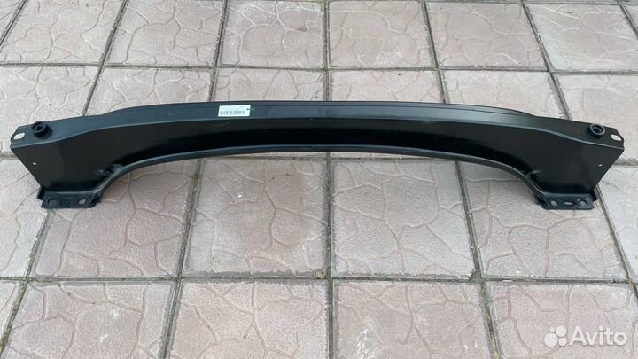 Усилитель заднего бампера Volkswagen Touareg NF