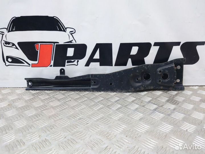 Балка передняя поперечная Mitsubishi Outlander