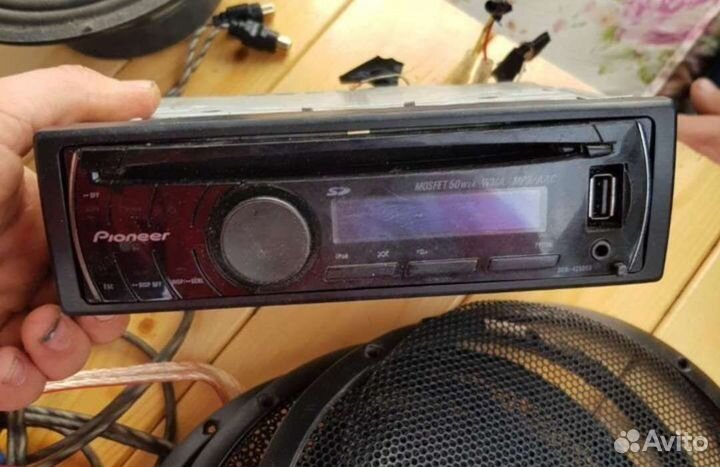 Продам магнитолу pioneer