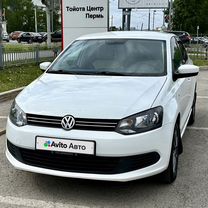 Volkswagen Polo 1.6 MT, 2015, 178 000 км, с пробегом, цена 675 000 руб.